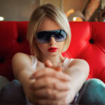 How to choose the right glasses for your face