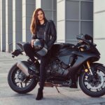 Ultimate Gadgets Guide + What Is Hot This Season