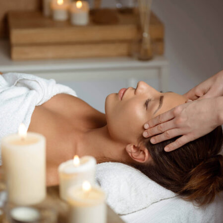 How to Get Glowing Skin With Minimal Makeup